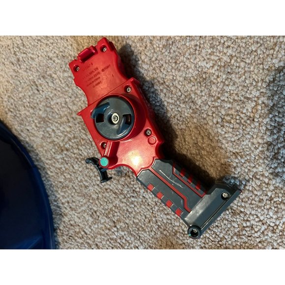 Beyblade Metal Fusion Launcher - Picture 2 of 3